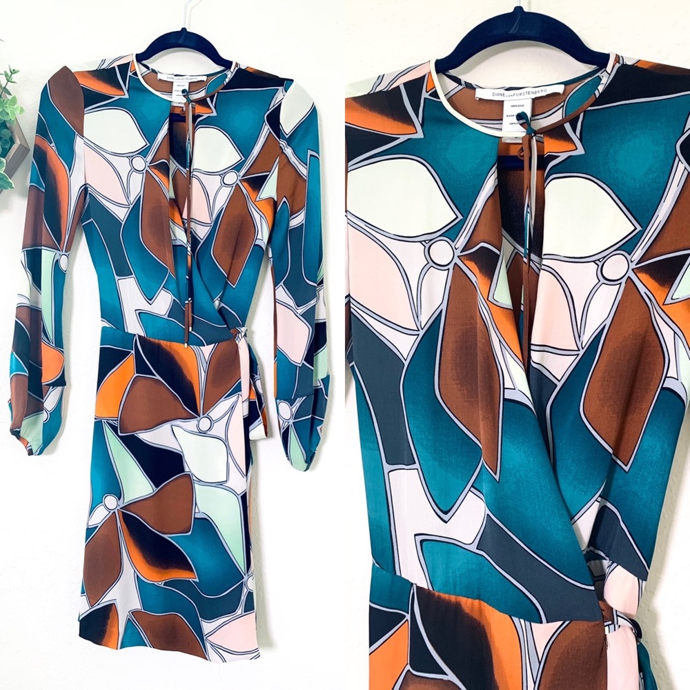 Diane Von Furstenberg silk wrap dress - Picture 1 of 9
